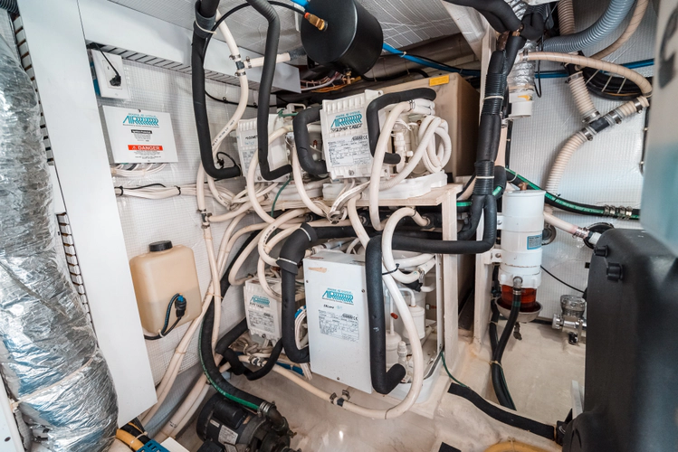 Five Bears Ix Yacht Photos Pics 