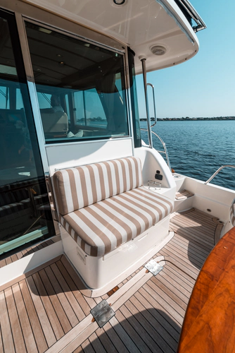 Five Bears Ix Yacht Photos Pics 