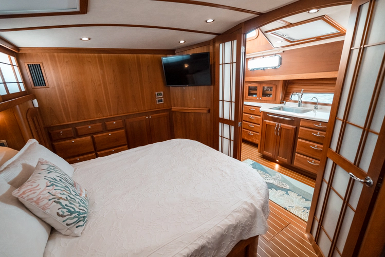 Five Bears Ix Yacht Photos Pics 