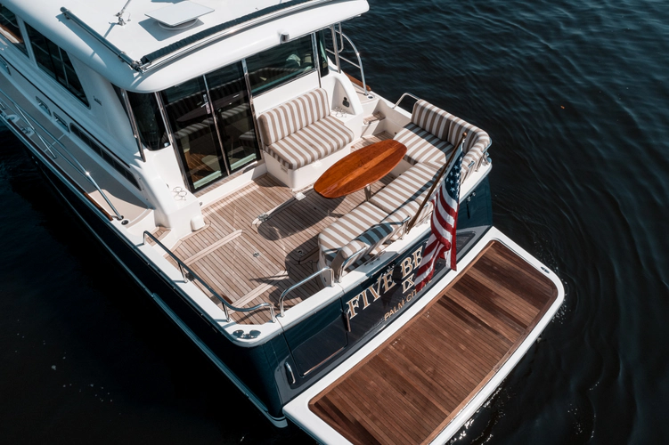 Five Bears Ix Yacht Photos Pics 