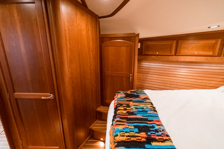 Five Bears Ix Yacht Photos Pics 