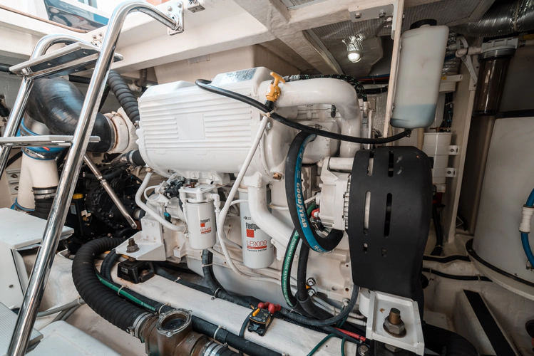 Five Bears Ix Yacht Photos Pics 