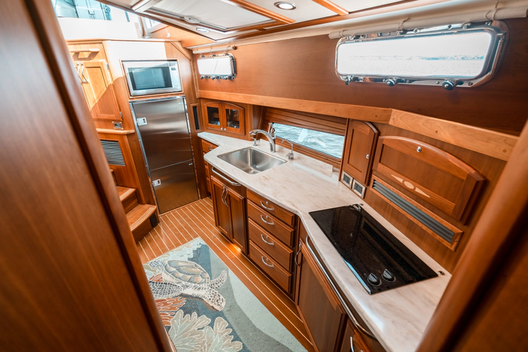 Five Bears Ix Yacht Photos Pics 