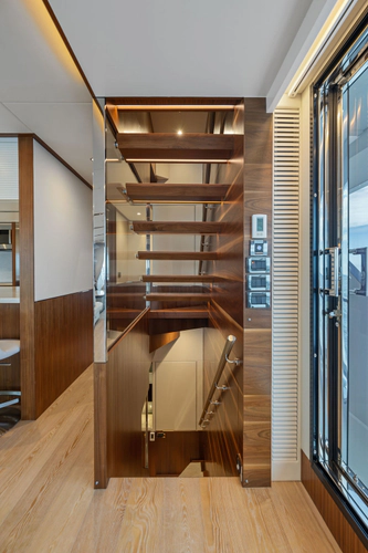 Water Lilly Yacht Photos Pics 