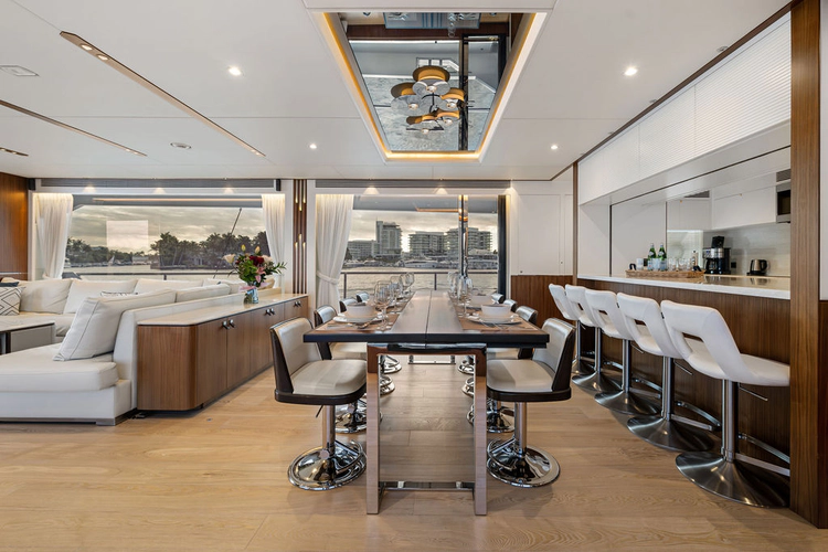 Water Lilly Yacht Photos Pics 