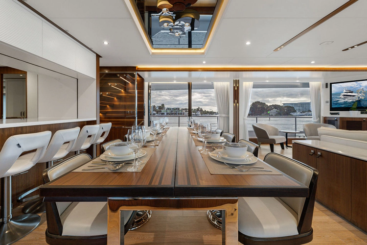 Water Lilly Yacht Photos Pics 