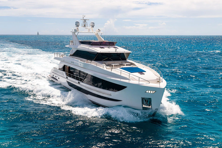 Water Lilly Yacht Photos Pics 