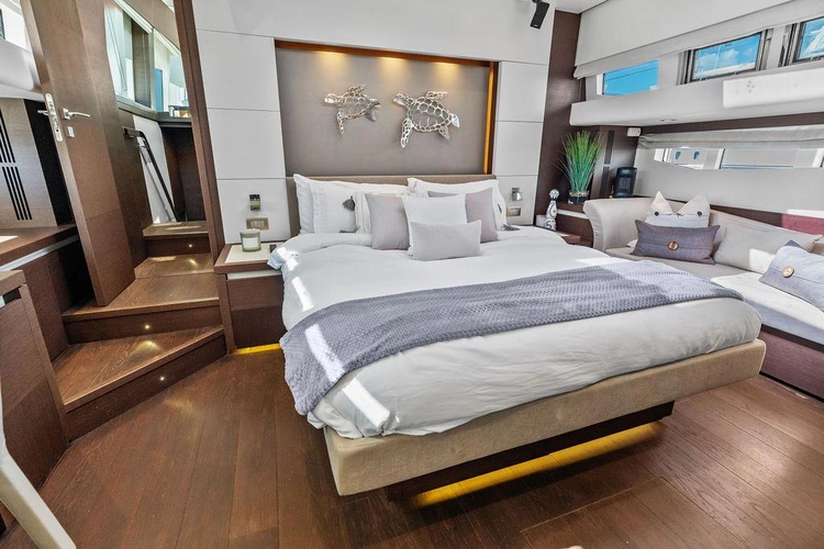 Elevation Yacht Photos Pics 