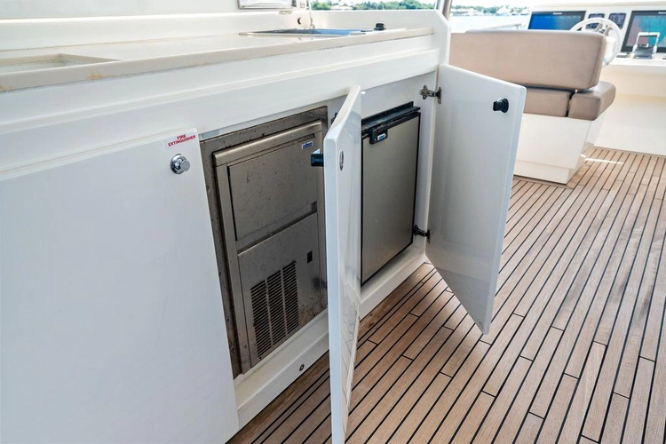 Elevation Yacht Photos Pics 