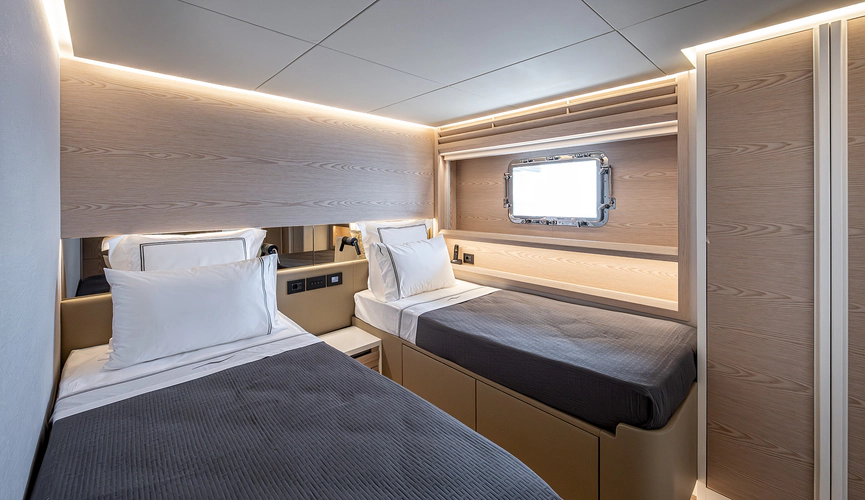 Numarine 40mxp Yacht Photos Pics 