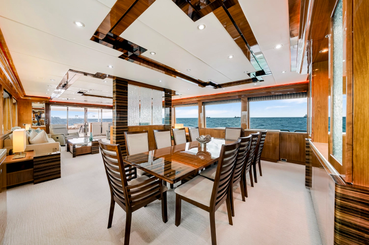 Mesmerize Yacht Photos Pics 