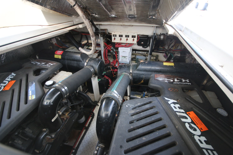 Why Knot Yacht Photos Pics 