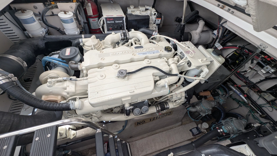 Sea-renity Yacht Photos Pics 