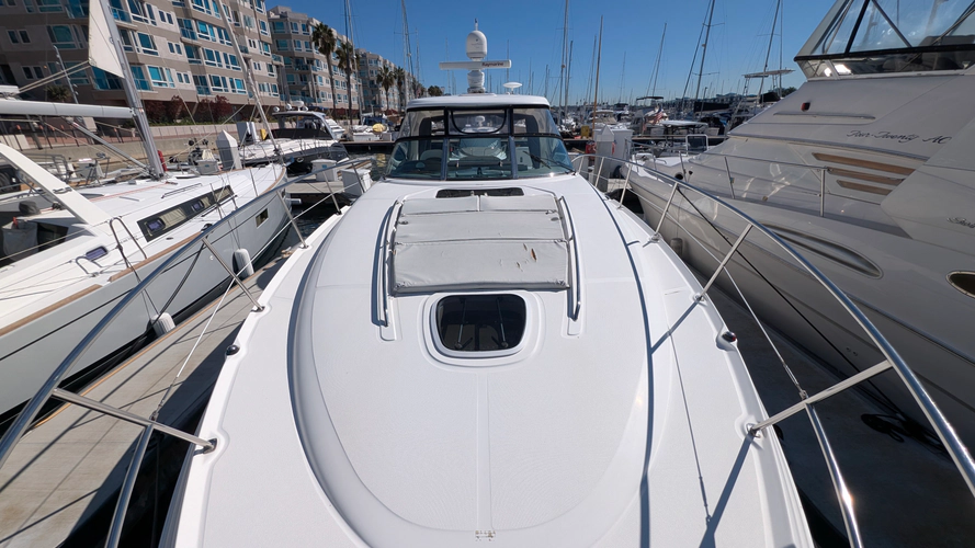 Sea-renity Yacht Photos Pics 