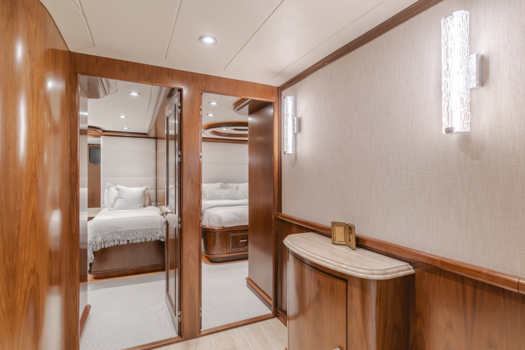 White Lotus Yacht Photos Pics 