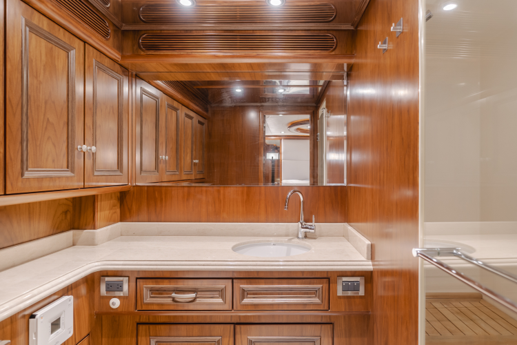 White Lotus Yacht Photos Pics 