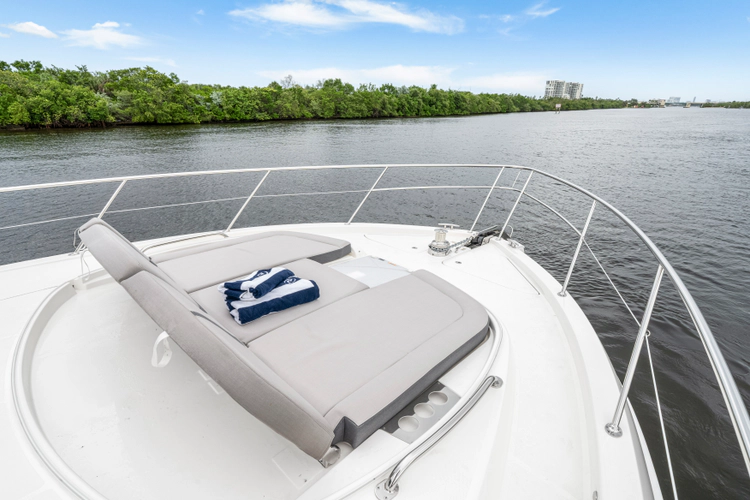 4600 Sports Yacht Yacht Photos Pics 