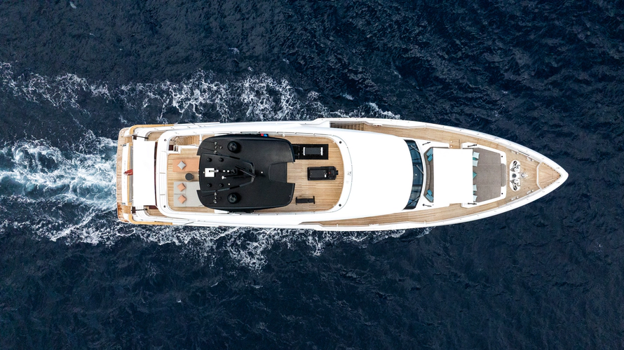 Queen J III Yacht Photos Pics 