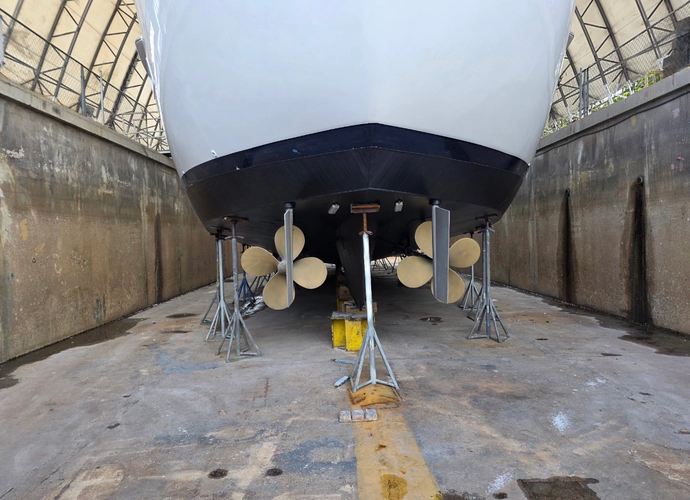 Orion Yacht Photos Pics 