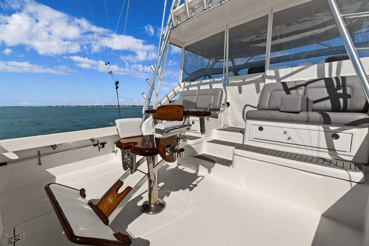 Tiburon Yacht Photos Pics 