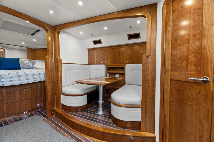 Tiburon Yacht Photos Pics 