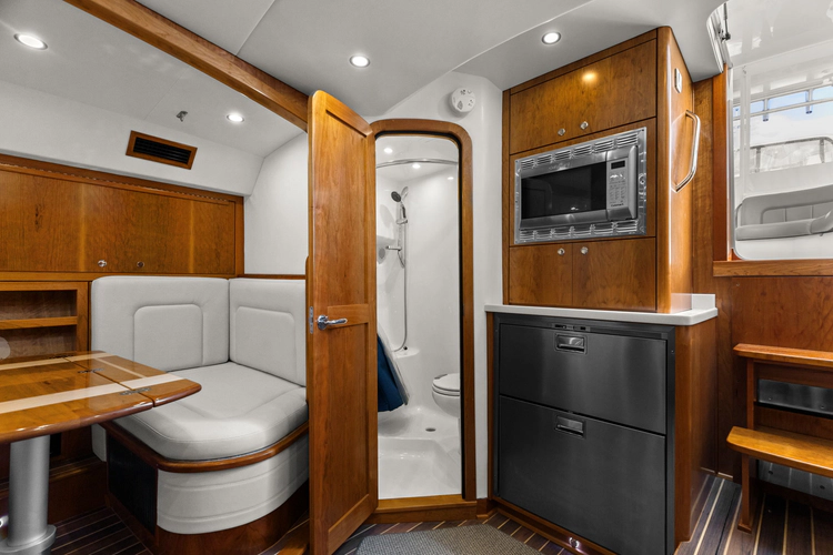 Tiburon Yacht Photos Pics 