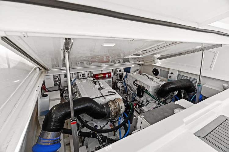 Tiburon Yacht Photos Pics 