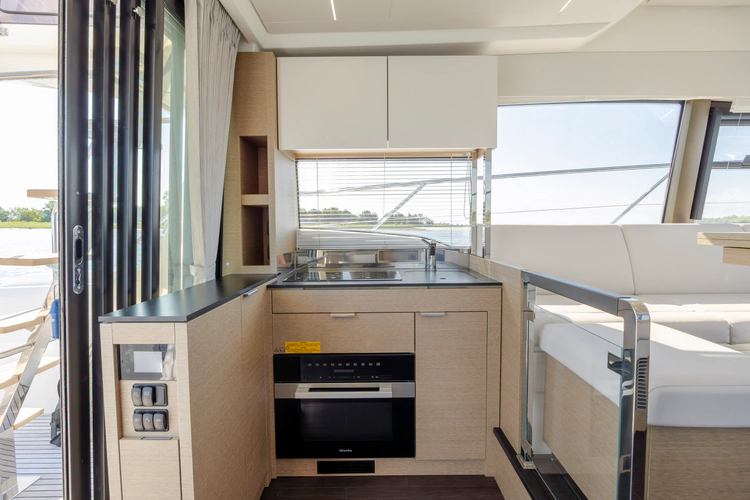 420 Yacht Photos Pics 