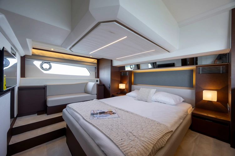 460 Yacht Photos Pics 