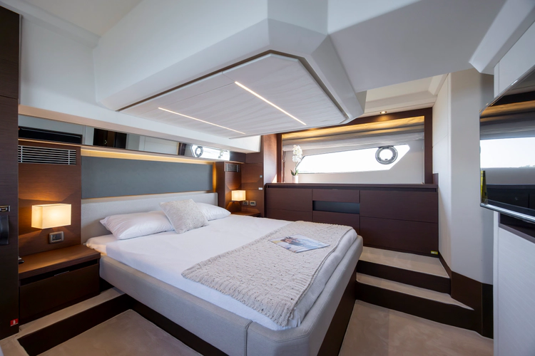 460 Yacht Photos Pics 