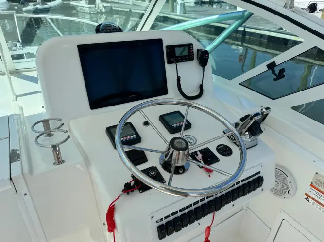 Destiny Yacht Photos Pics 
