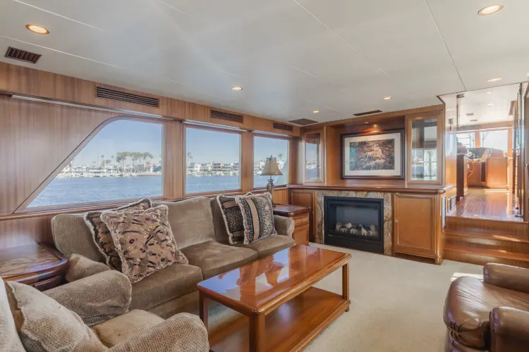 Al Di La Yacht Photos Pics 