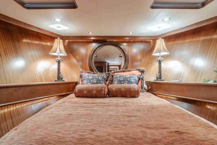 Al Di La Yacht Photos Pics 