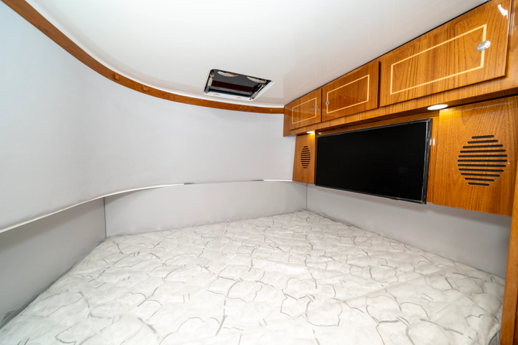 65 Estrella Yacht Photos Pics 