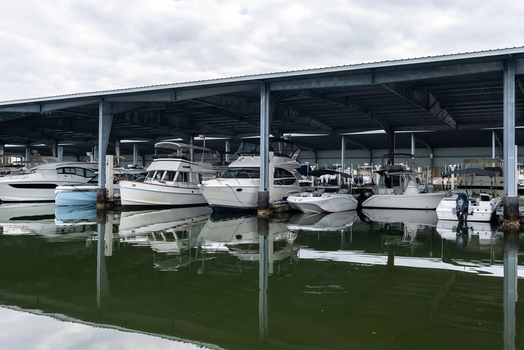 Mr. Blue Sky Yacht Photos Pics 