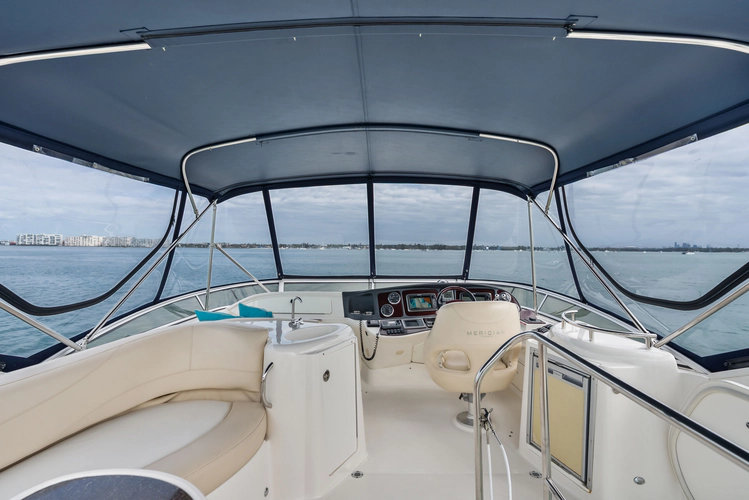 Mr. Blue Sky Yacht Photos Pics 