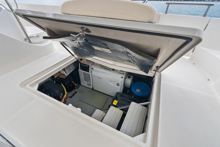 Mr. Blue Sky Yacht Photos Pics 