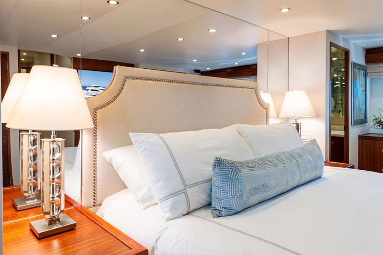 Griffin Yacht Photos Pics 