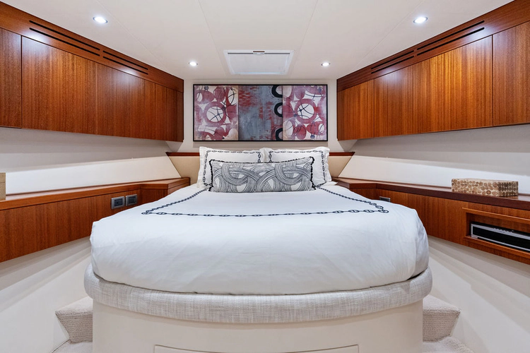 Griffin Yacht Photos Pics 