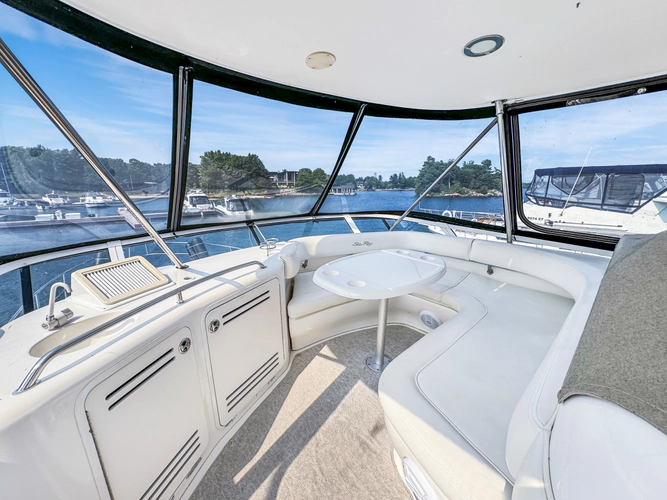 Island Seeker Yacht Photos Pics 