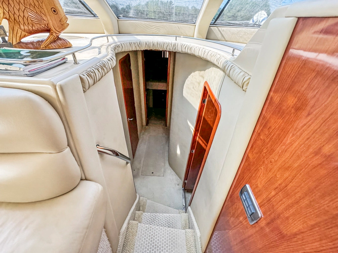 Island Seeker Yacht Photos Pics 