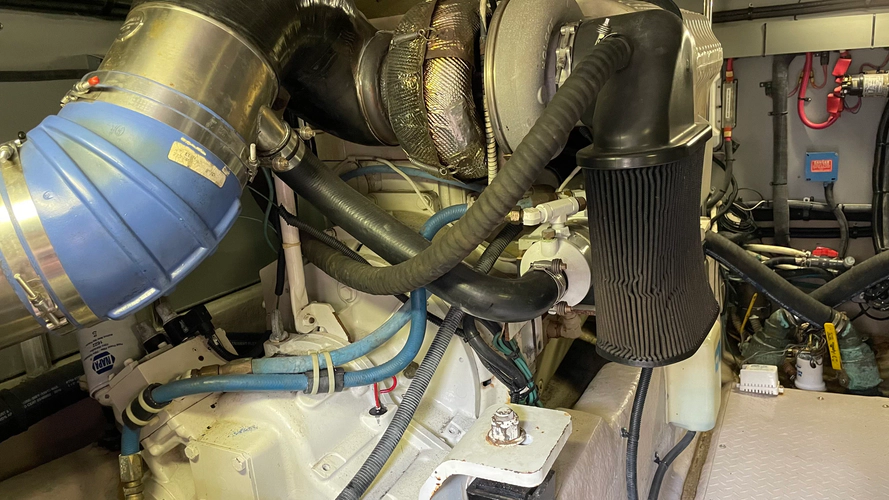 Island Seeker Yacht Photos Pics 