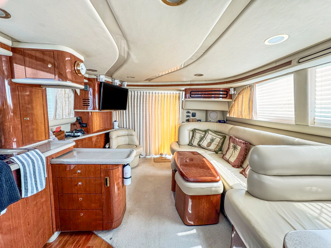 Island Seeker Yacht Photos Pics 