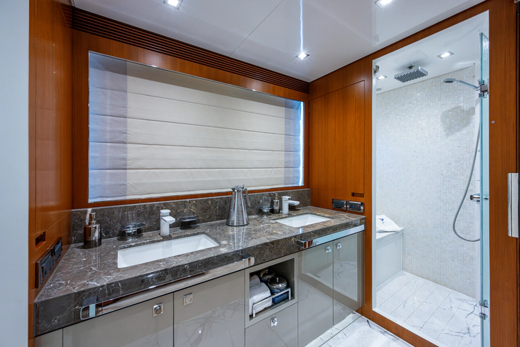 Satori Yacht Photos Pics 