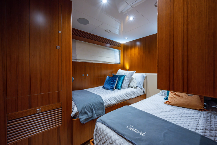 Satori Yacht Photos Pics 