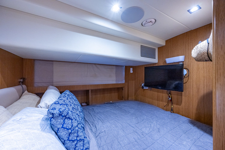Satori Yacht Photos Pics 