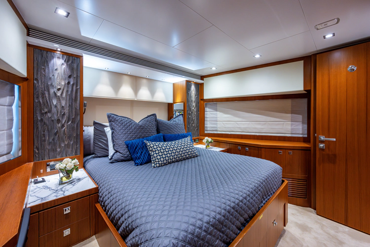 Satori Yacht Photos Pics 