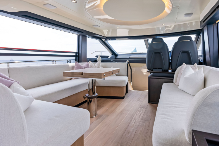 52 Fly Yacht Photos Pics 