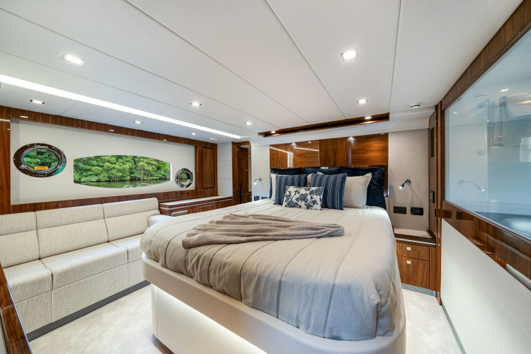 6000 Sport Yacht Yacht Photos Pics 