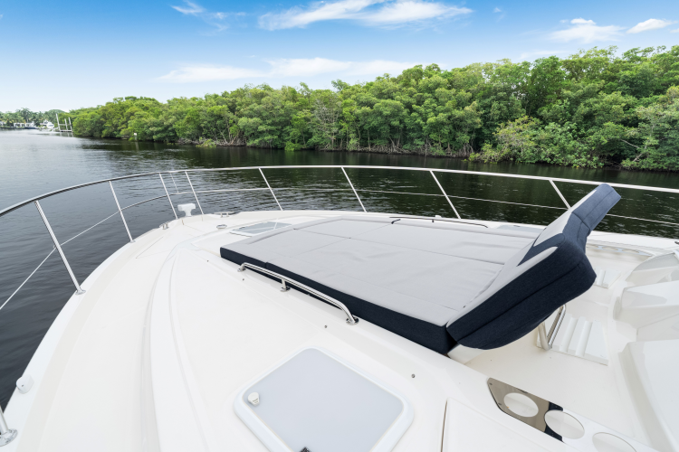 6000 Sport Yacht Yacht Photos Pics 